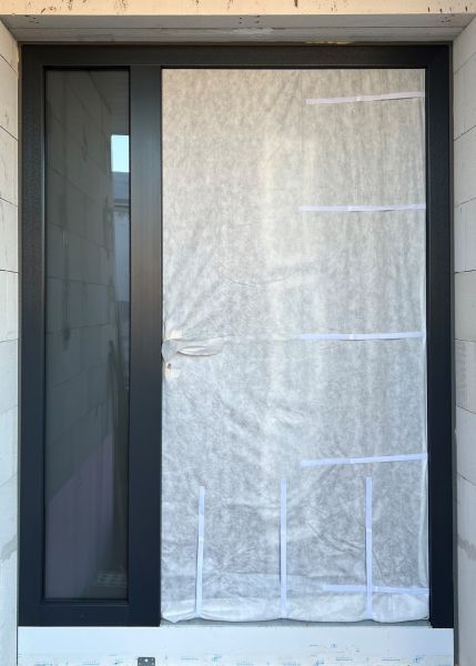 Schutzhaube für Türen- und Fensterelemente